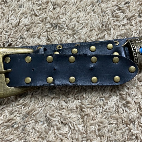 Vintage Western Style Belt - Picture 2 of 2